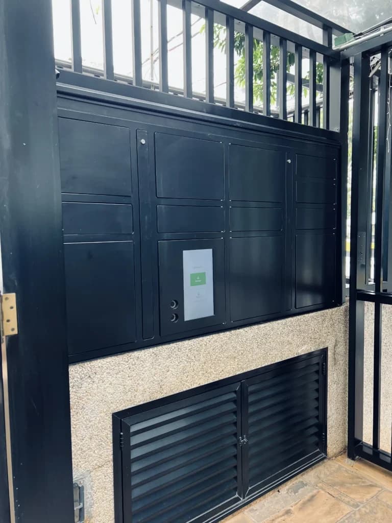 Smart locker Zibox em uso